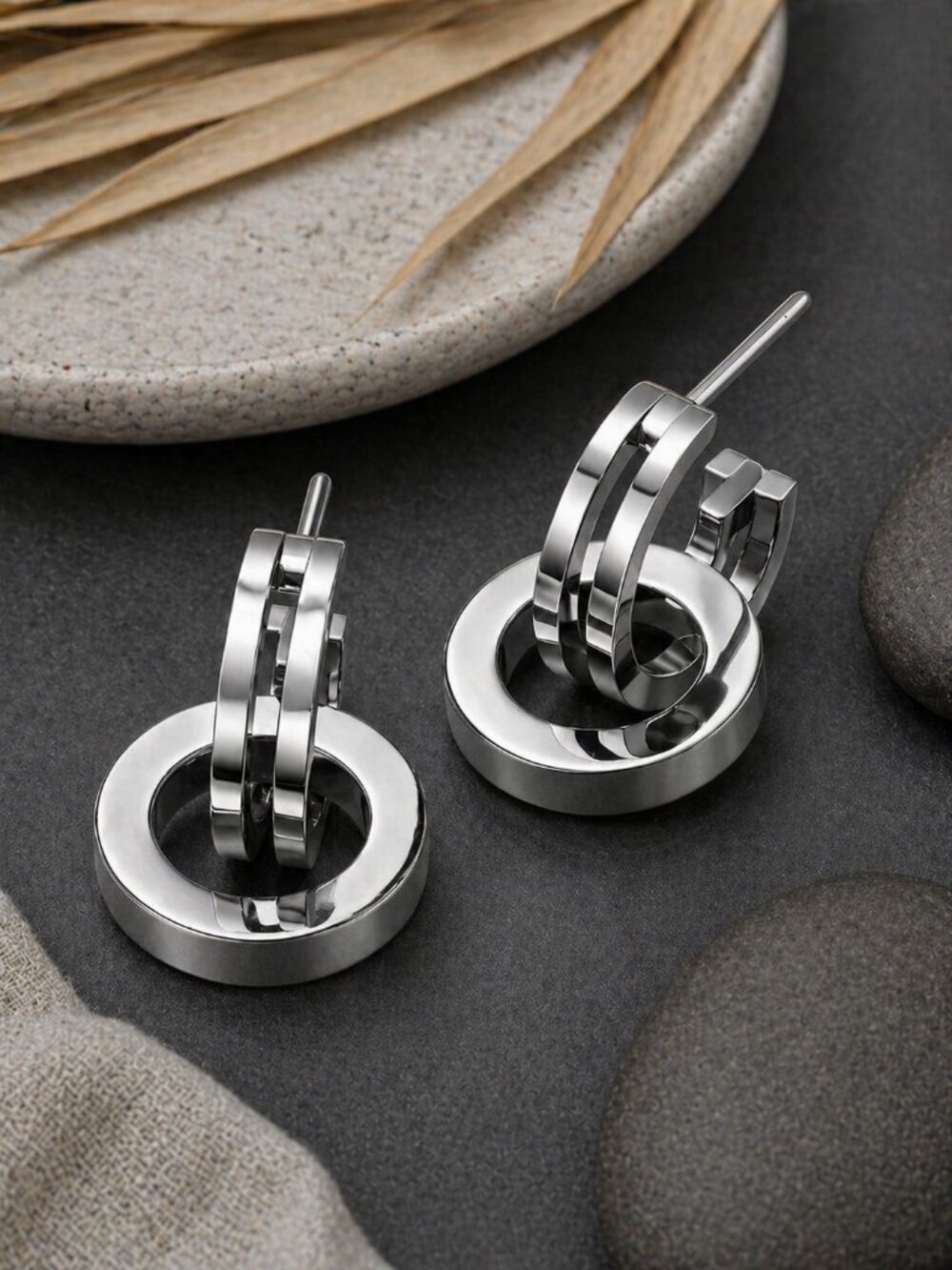 18K White Gold Plated Stainless Steel Old Money Double Hoop Huggie Earrings 1in
